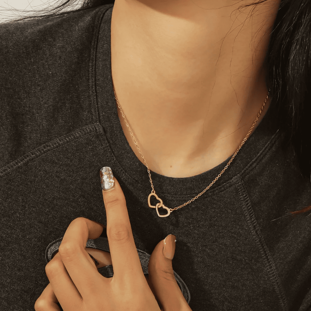 Rose mit gravierter Halskette, Liebeskarte